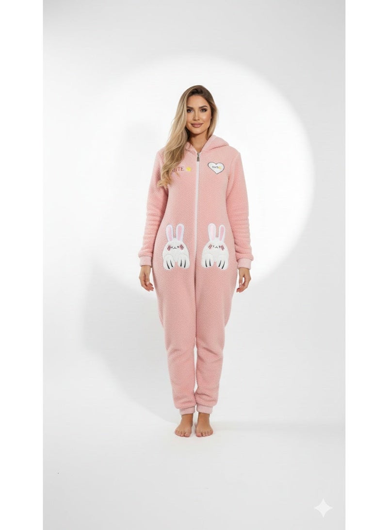 مانيكان  بيجامة قطعة واحدة (جامب سوت) شتوي للنساء بقطيفة ناعمة وتصميم أرنب مع غطاء رأس - Image 1